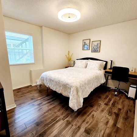 Adorable 1- Bedroom Suite In Langford Victoria Zewnętrze zdjęcie